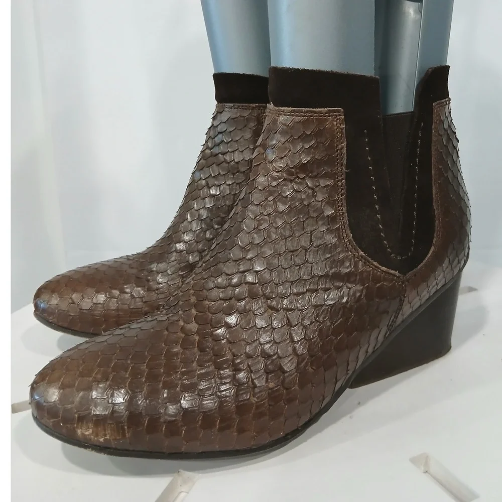 Sesto‎ Meucci Womens Sz 6M Brown Snakeskin Embossed Genuine Leather Ankle Boots